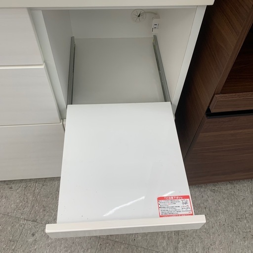 【軽トラック無料貸出！】ニトリ　カップボード