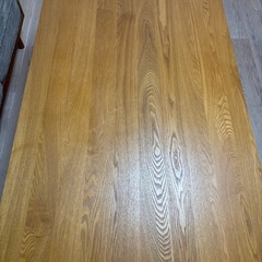 ウニコ　ダイニングテーブルの画像