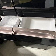 日立 620L プレミアム大型冷蔵庫 R-B6200 クリスタルガラスドア 電動オート引き出しの画像