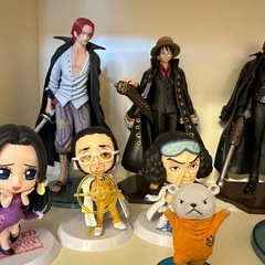 【取引済】人気フィギュア11体の画像