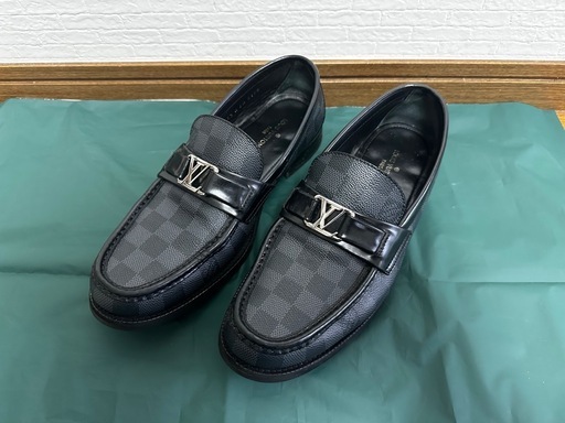 【本日18:00まで限定価格】ルイビトンローファー