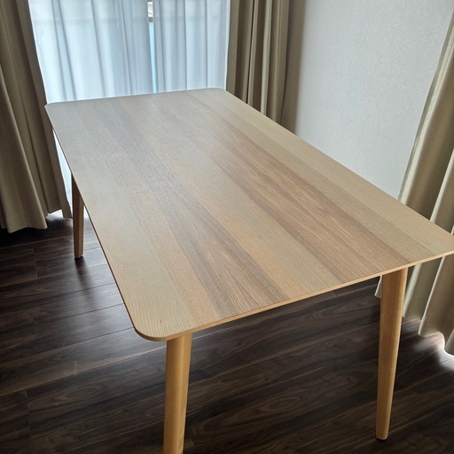 【お譲り先決まりました】美品✨️IKEA ダイニングテーブル リーサボー 140×78cm