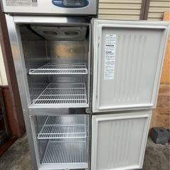 ホシザキ 業務用冷凍庫 2ドア HF-63Z（100V）の画像