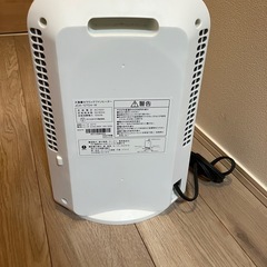 【ジャンク品】セラミックファンヒーターの画像