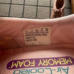 スケッチャーズの画像