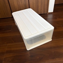 押入れ収納ボックスの画像