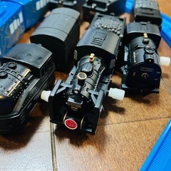 カプセルプラレール　ガチャトーマス、機関車、新幹線等の画像