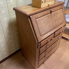 収納と裁縫箱　現在商談中の画像