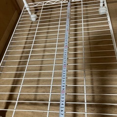 押入れ用収納ラックの画像