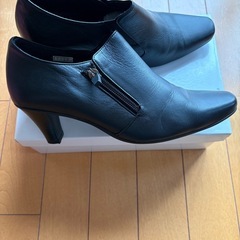 レディース靴24cmの画像