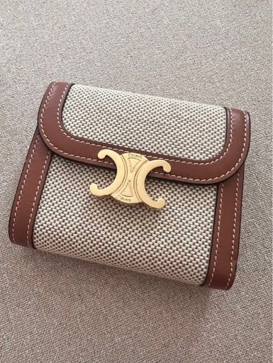 CELINE トリオンフ　三つ折り財布