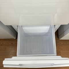 「安心の6ヶ月保証付。【SHARP ２ドア冷蔵庫】取りに来れる方限定。」の画像