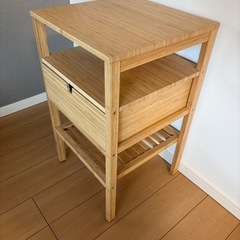 IKEA NORDKISA（ノールドシーサ）サイドテーブルの画像