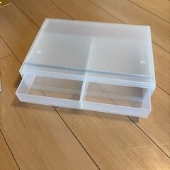 無印良品 収納ケース　２つの画像