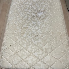 世界3大ベッドメーカー！シーリーsealy  セミダブルマットレスセットの画像