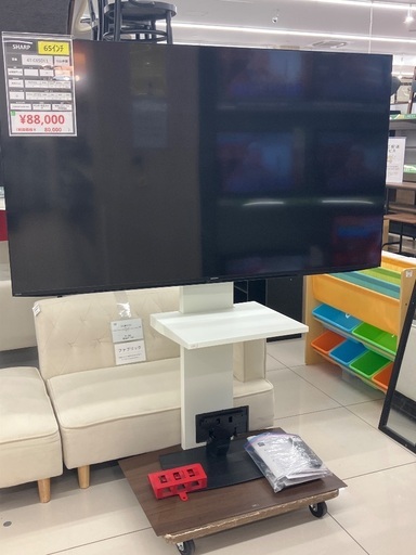 【トレファク足立扇店】4Kﾁｭｰﾅｰ内蔵液晶ﾃﾚﾋﾞ SHARP 4T-C65DL1 WALLｽﾀﾝﾄﾞｾｯﾄ  ﾘﾓｺﾝ付 純正ｽﾀﾝﾄﾞ付