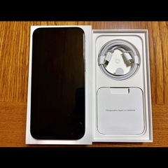 美品 iPhone15 ProMax 256GB ブラックチタニウム バッテリー98% TORRASケース・全面保護フィルム付きの画像