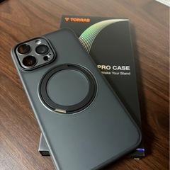 美品 iPhone15 ProMax 256GB ブラックチタニウム バッテリー98% TORRASケース・全面保護フィルム付きの画像