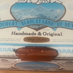 白い恋人　缶の画像