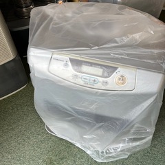 コロナ石油ファンヒーターの画像