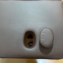 電動昇降マッサージ用ベッド
の画像