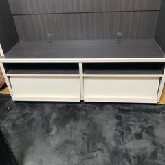 テレビ台の画像