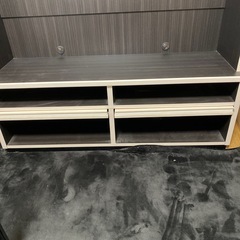 テレビ台の画像