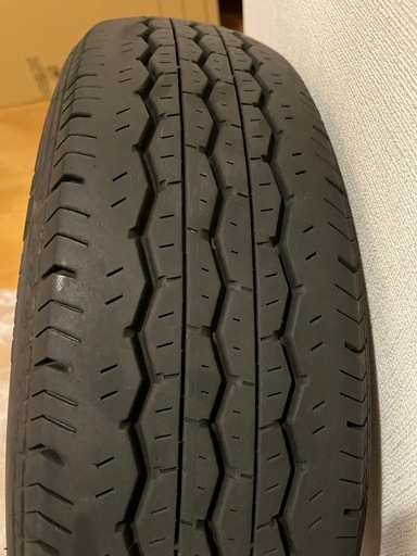 ハイエース純正タイヤ 山約8分残195/80/R15LT ECOPIA４本