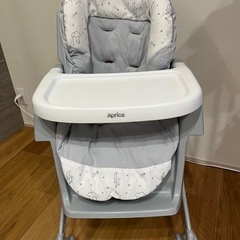 ハイローチェアの画像