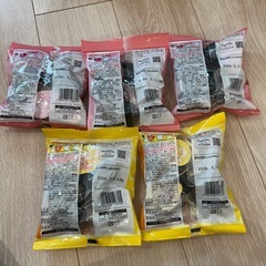 【明治】それいけ！アンパンマンフルーツソース7個入×5袋の画像