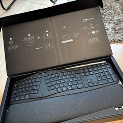 ロジクール ERGO K860 エルゴノミック キーボードの画像