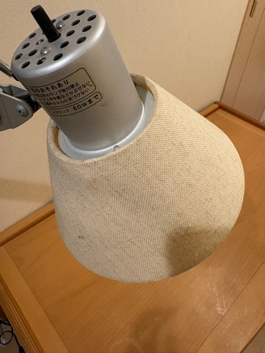 【北欧風ブランド家具】ランプ付き学習机