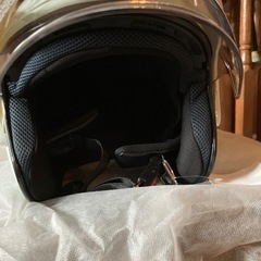 バイクヘルメット　スモークシールド付き　
未使用品　の画像