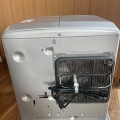 石油ストーブ　DAINICH FW-376LEの画像