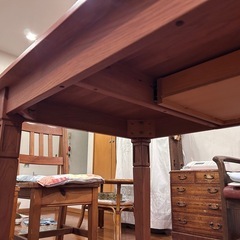 アンティーク　ダイニングテーブルの画像