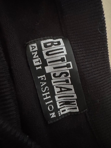 新品未使用 BUTTSTAIN バットステイン buttstain ニット XL