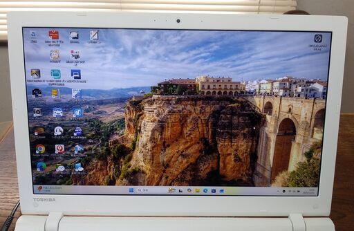 すぐ使えるノートパソコン★Office正規2019★SSDで快適★Dynabook