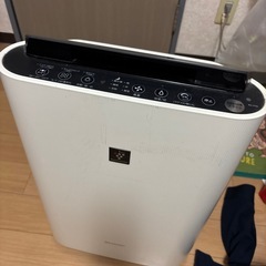 空気清浄機 SHARP 加湿器の画像