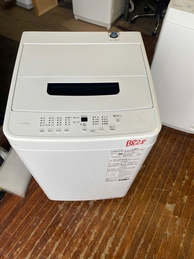 NO B828?福岡市内配送設置無料✨?アイリスオーヤマ 洗濯機 6.0kg ホワイト IAW-T606-W ガチ落ち大水流洗浄 部屋