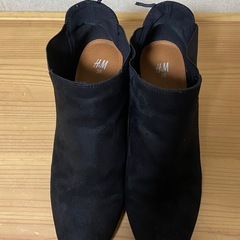 ショートブーツの画像