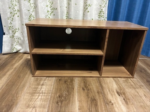 SHARP液晶テレビと棚
