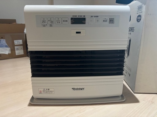 【取引中】ダイニチ ブルーヒーター　ファンヒーター