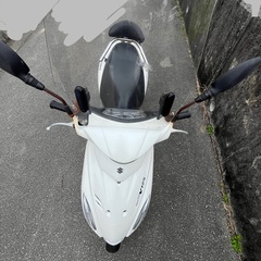 【お取引き中】アドレス125  白の画像