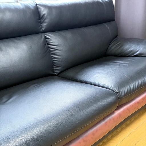 【美品】高級感のあるレザー調ソファ / ブラック×ブラウン ツートンカラー