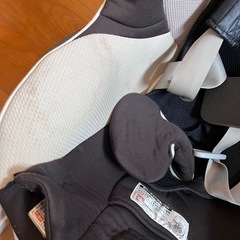 エールべべ　クルットNT チャイルドシートの画像