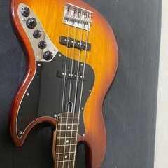 Sire v3 エレキベースの画像
