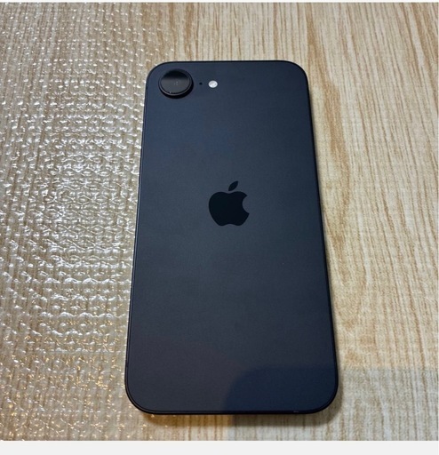 「Apple iPhone16e 128GB ブラック MD1Q4J/A