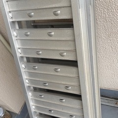 WEIMALL アルミラダー 折り畳み式 スタンド付き 軽量 コンパクト 滑りにくい アルミ ラダーレール アルミブリッジ Cタイプの画像