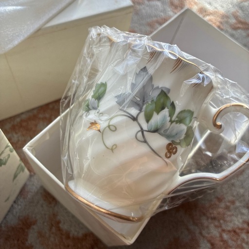 未使用品　HOYA Bone China Cordial Collection 