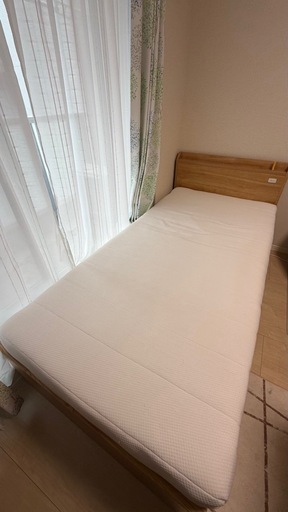ニトリベッド引き出し付き(マット付き)